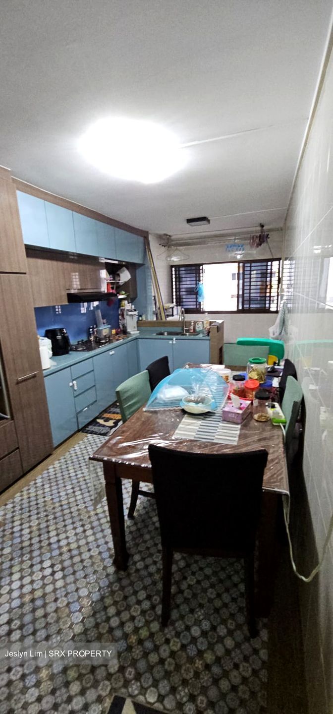 Blk 209 Bukit Batok Street 21 (Bukit Batok), HDB 4 Rooms #489935701